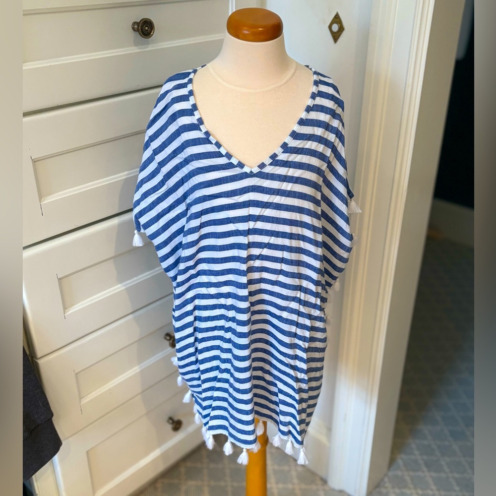 Snapper Rock Blue and White Striped coverup Size 6-8